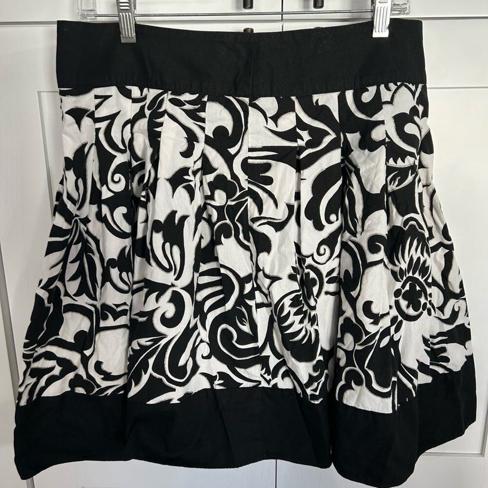 Cache Black and White Skirt - EUC 10